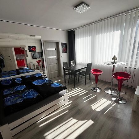 Monfas Apartment Barrandov Praha Eksteriør bilde